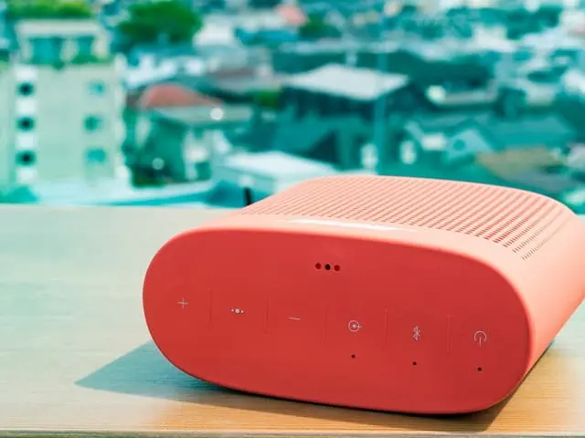 Портативная Bluetooth-колонка с защитой IPX7